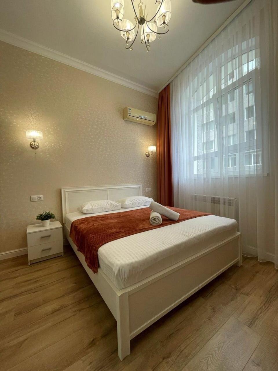 Rose Art Hotel Astana Exterior foto